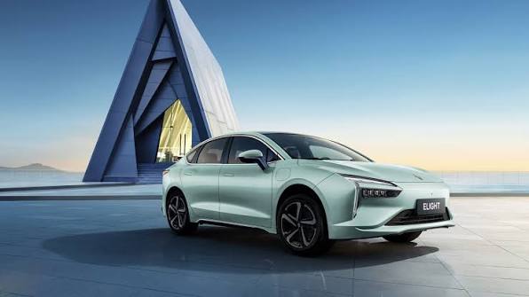 JMEV Elight electric sedan
